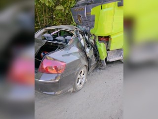 В Балашихе в результате лобового столкновения автомобилей погиб человек