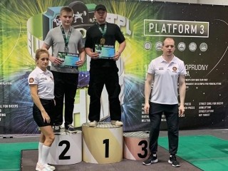 Силач из Ступина завоевал титул чемпиона Европы по жиму штанги лежа