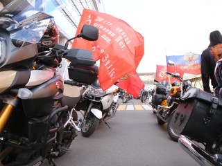 Знамя Победы провезут мотоциклисты клуба «Ночные волки» по улицам Химок