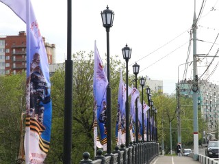 На мосту Победы в Химках установили светодиодное освещение