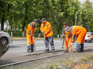 В Солнечногорске за сутки устранили больше 100 дефектов на дорогах