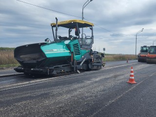 Дорожники меняют покрытие на Каширском шоссе в Домодедове