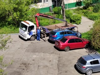 В Серпухове продолжают эвакуировать автомобили за незаконную парковку