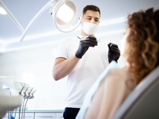«Ненужного не бывает»: стоматолог раскрыла, как сэкономить на лечении зубов в Подмосковье
