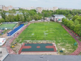 Работы завершат к лету: Владимир Волков проверил реконструкцию стадиона в поселке Люберец