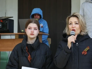 В школе Балашихи открыли парту Героя СВО
