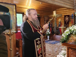 Домодедовская таможня не позволила вывезти за пределы России православные иконы и кресты
