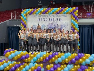 Люберецкие фигуристки привезли «серебро» со Всероссийского фестиваля массовых танцев на льду