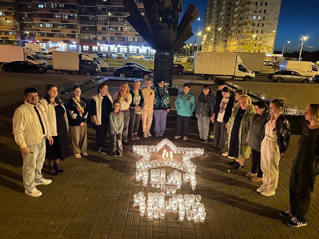 День памяти и скорби: в Свердловском зажглись «Свечи памяти»