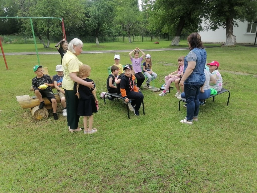 В егорьевском поселке Рязановский в летнем лагере отдыхают 25 детей |  REGIONS.RU / Егорьевск