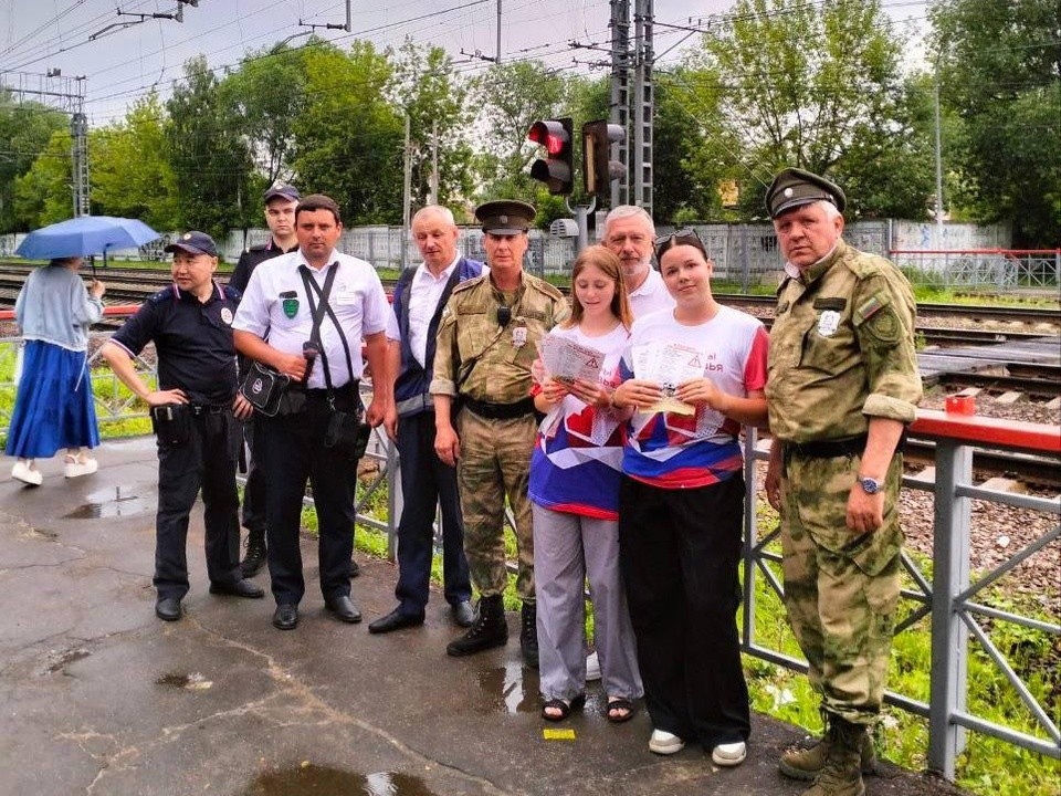 Казаки Стрелковского хуторского казачьего общества помогают полиции обеспечивать порядок в округе