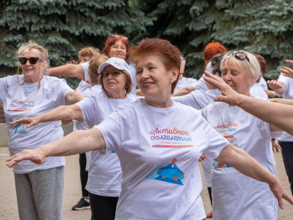 Чемпионка мира по рукопашному бою стала личным тренером домодедовских долголетов