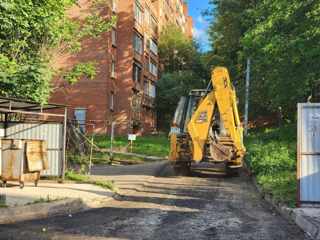 На Алябьевском проезде обновят асфальтовое покрытие