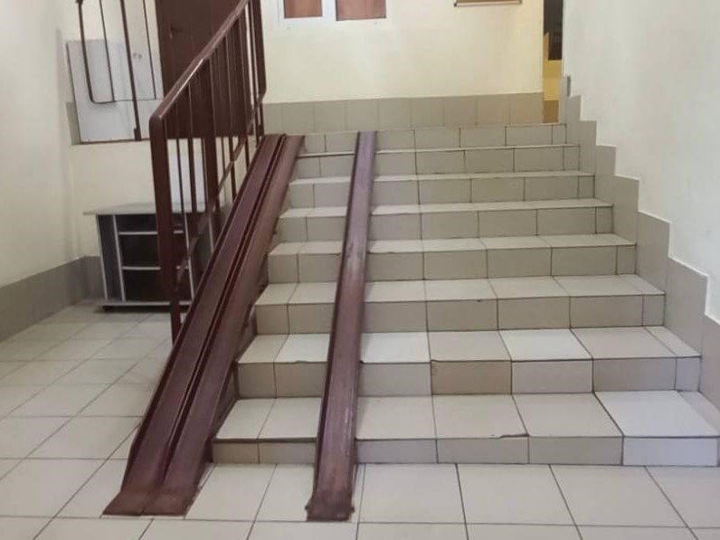 В Подмосковье повысили доступность подъездов для маломобильных граждан