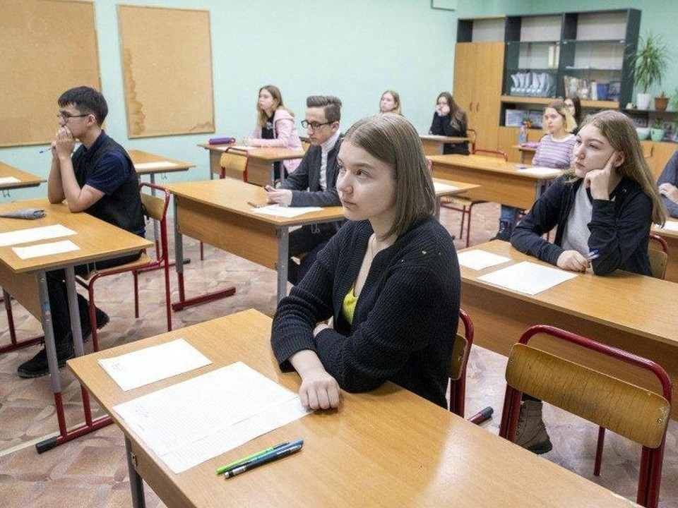 Выпускникам из Долгопрудного напомнили даты дополнительных дней по ЕГЭ