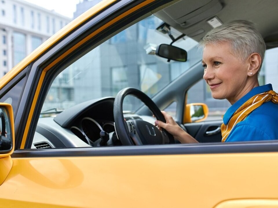 Дзержинских таксистов проверят на соблюдение правил дорожного движения