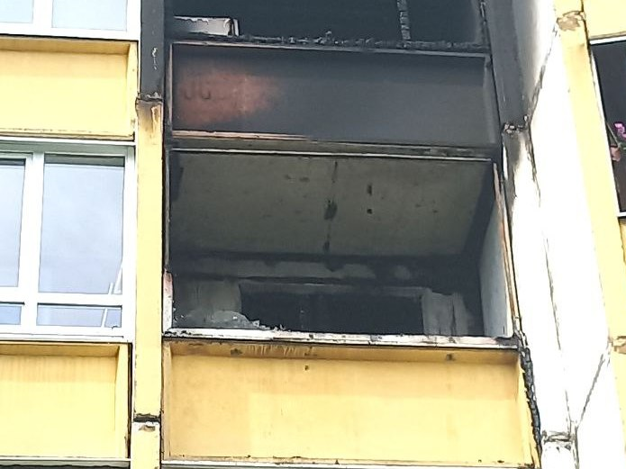 Восьмилетняя девочка первой заметила пожар в электростальской многоэтажке