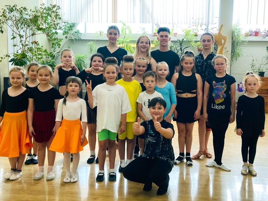 «Зубренок» в Серпухове готовится к новому танцевальному сезону
