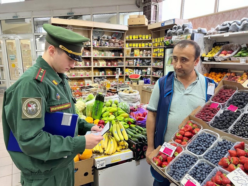 В военкомат с краснознаменского рынка доставили уклониста | REGIONS.RU /  Краснознаменск