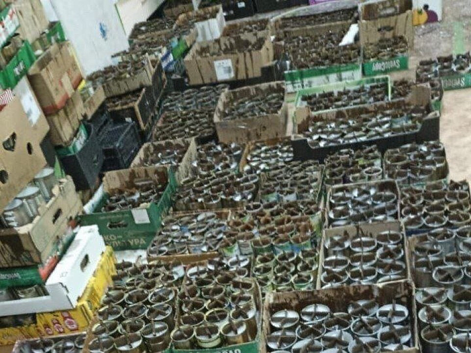 За сутки пущинские волонтеры изготовили более 1700 окопных свечей