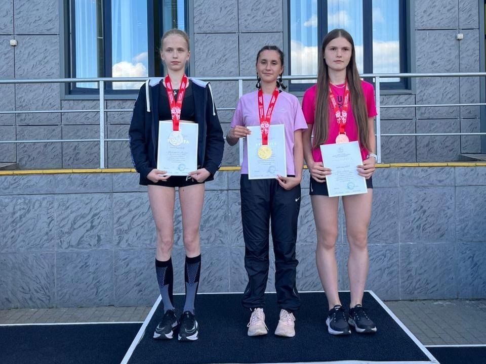 Спортсменка из Электростали стала чемпионкой Московской области в беге на 400 метров