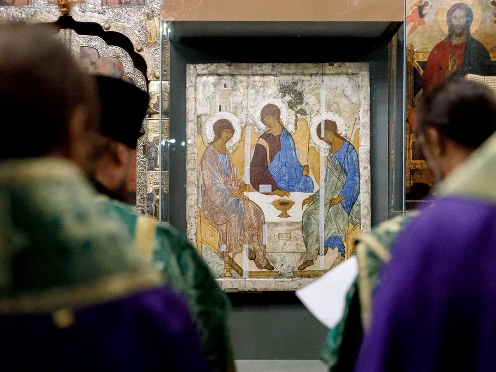 Верующие смогут каждый день молиться перед иконой «Троица» в Троице-Сергиевой лавре