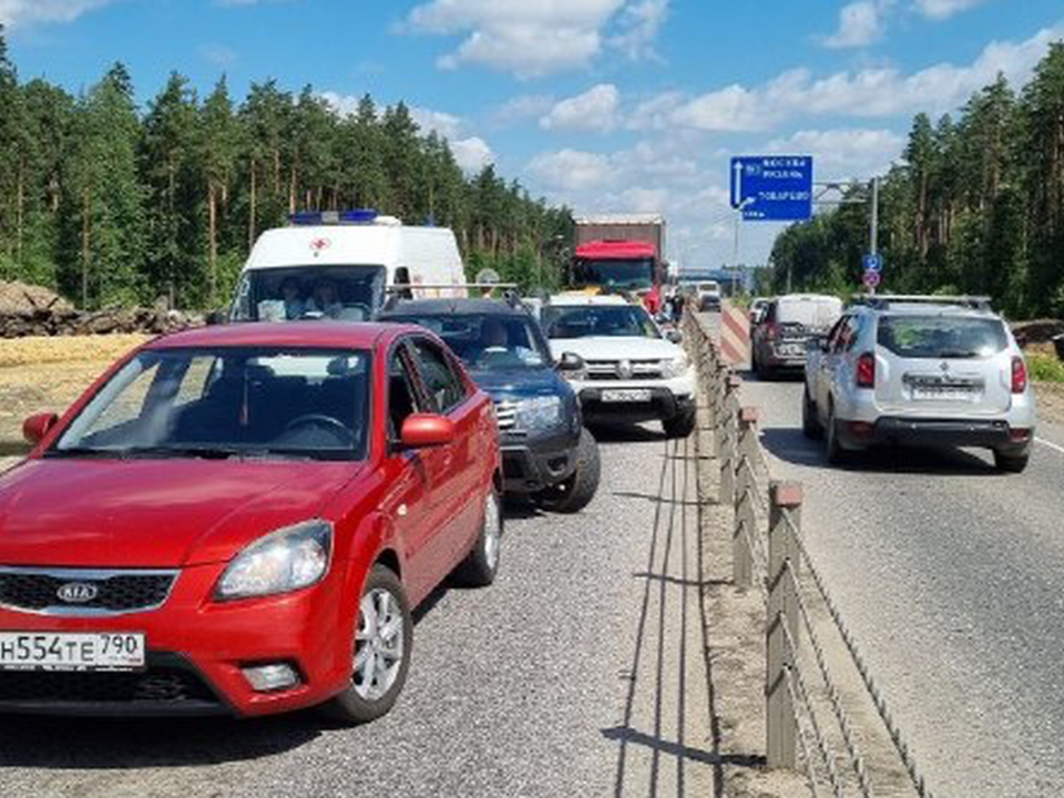 Рядом с зоной отдыха «Волкуша» произошло ДТП с участием трех машин