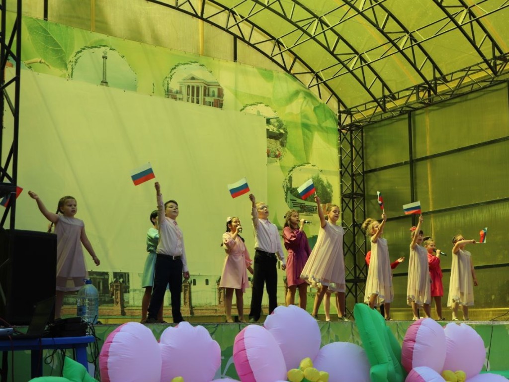 Праздничное шествие, концерт и мастер-классы: в Волоколамске отпразднуют День России
