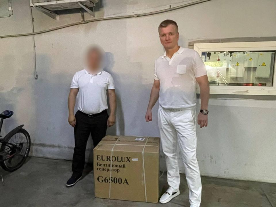 Депутат Мособлдумы купил для бойцов СВО генератор и отправил его на передовую