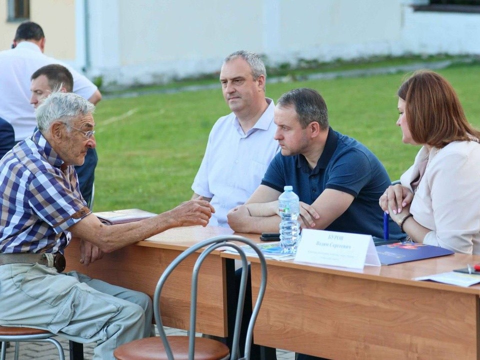 Жителей деревни Лемешово 25 июня приглашают на выездную администрацию