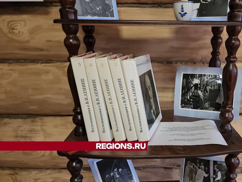 В Доме творчества имени Бориса Щукина в Кашире пополняют коллекцию музейной комнаты
