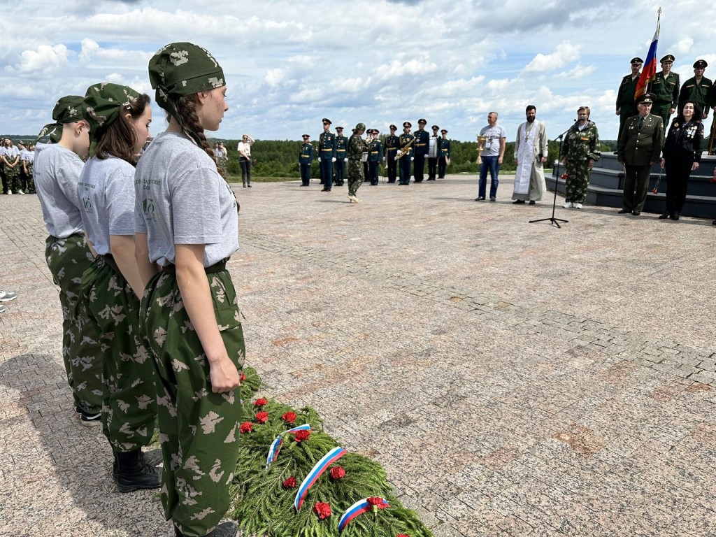 На Бородинском 22 июня можайцы смогут зажечь свечи и почтить героев ВОВ |  REGIONS.RU / Можайск