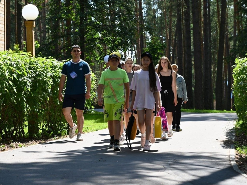 В Серпухове в детском лагере «Лесная опушка» отдыхают дети с Белгорода и Балтийска