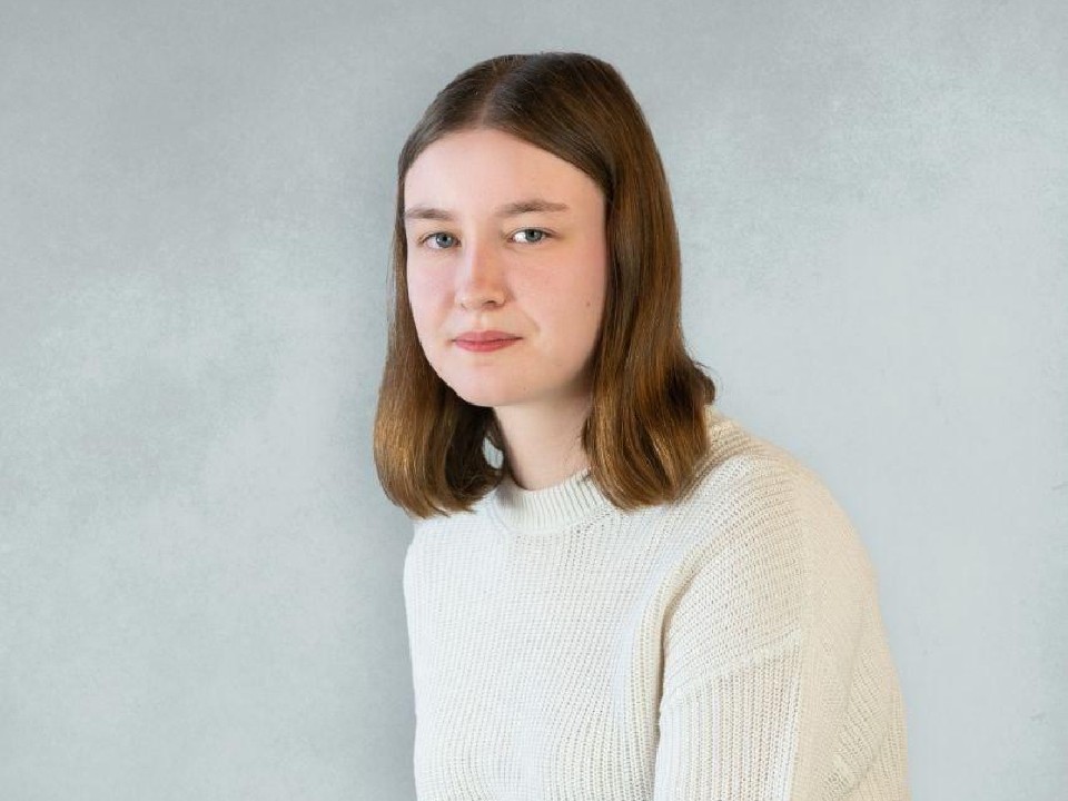 Школьница из Дубны набрала 100 баллов на ЕГЭ по английскому языку