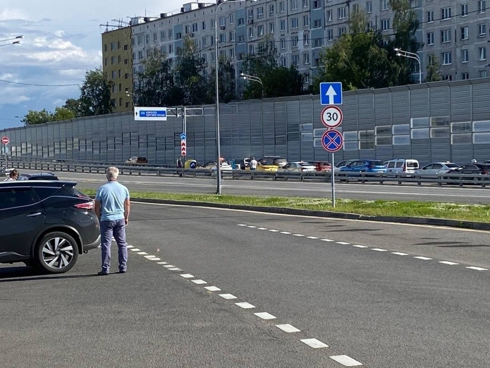 В городе многокилометровые пробки: в Мытищах полностью перекрыли выезд на Ярославское шоссе