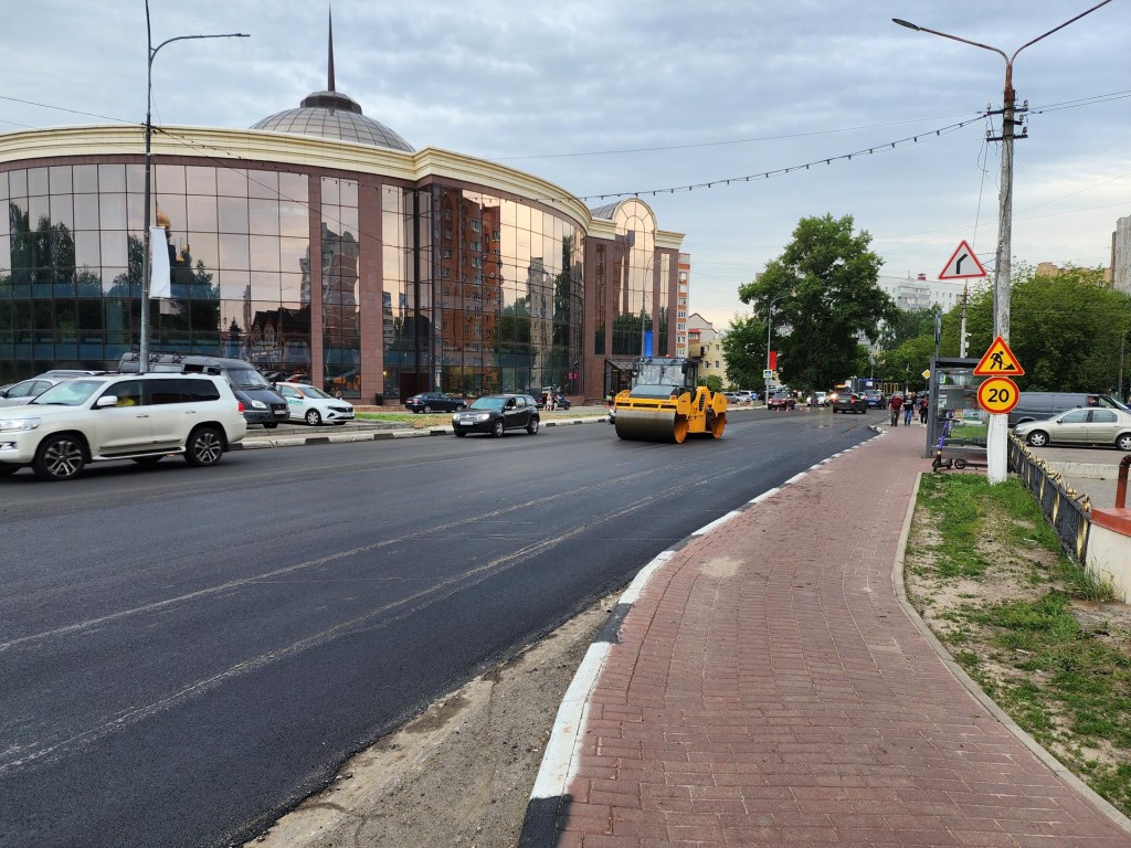 В Раменском идет ремонт дороги на улице Красноармейской | Раменское