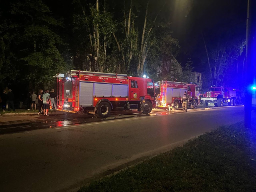 Прокуратура разбирается в обстоятельствах гибели людей во время пожара в  Балашихе | REGIONS.RU / Балашиха