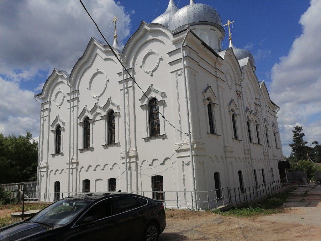 В Сергиевом Посаде реставрируют Спасо-Вифанский монастырь 1860 года  постройки | REGIONS.RU / Сергиев Посад