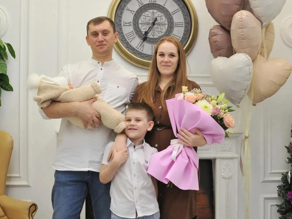 Щелковская семья Забугиных приобрела новую квартиру с помощью региональной программы