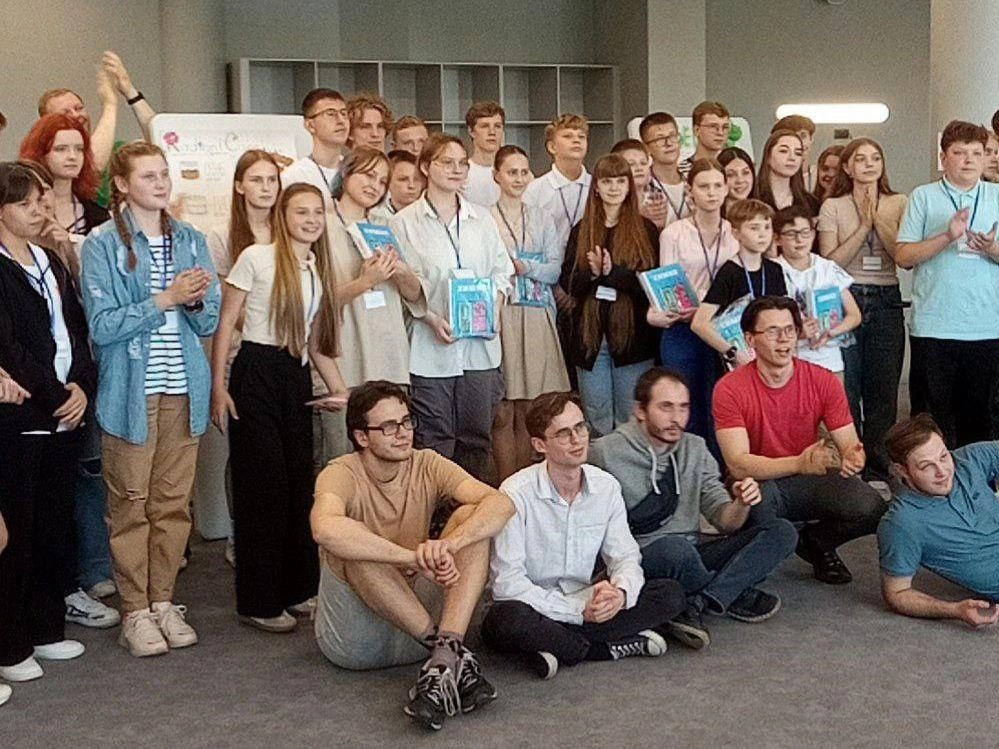 Учащиеся из Рошаля создали свои косметические средства в подмосковном физтех-лицее