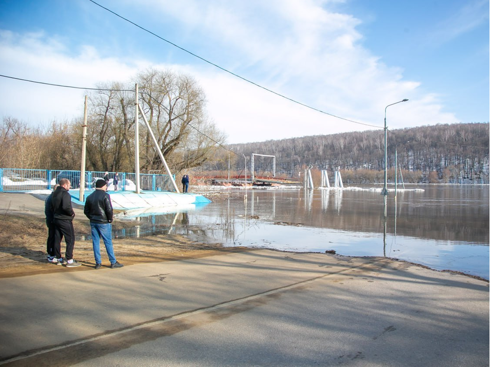 Катер для перевозки жителей заречной зоны в Озерах во время паводка предоставит «Порт Коломна»