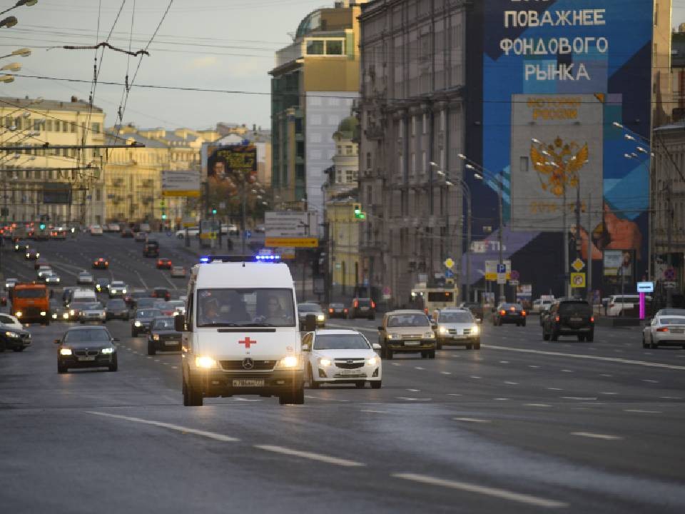 Одиннадцатиклассник покончил с собой из-за ЕГЭ в Москве