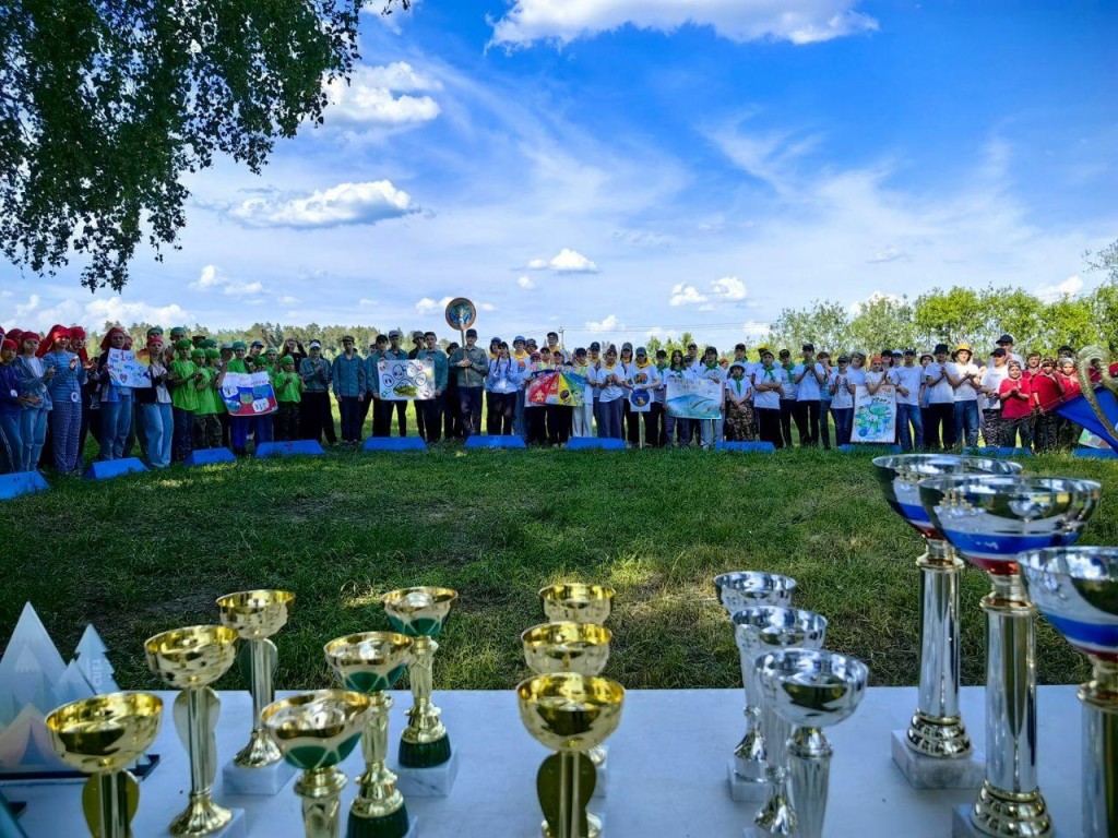 Веревочный курс и полосу препятствий прошли щелковские школьники на  традиционном турслете | REGIONS.RU / Щелково