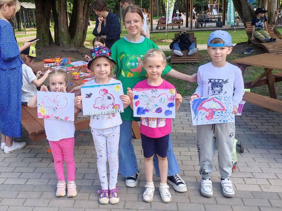 В Центральном парке в Наро-Фоминске можно заниматься на тренажерах и в зоне воркаута