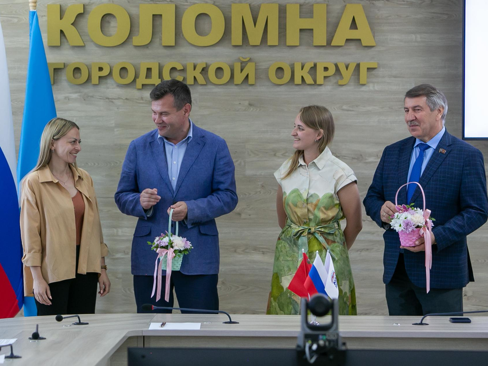 Самых активных представителей молодежи наградили благодарственными письмами