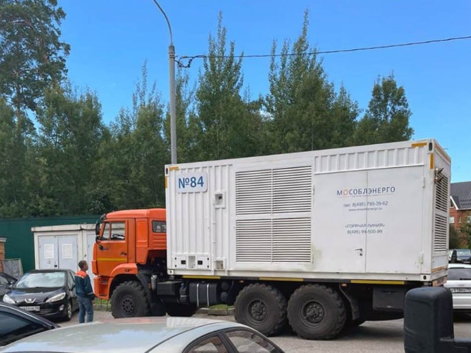 В ЖК «Опалиха О2» восстанавливают электроснабжение по временной схеме