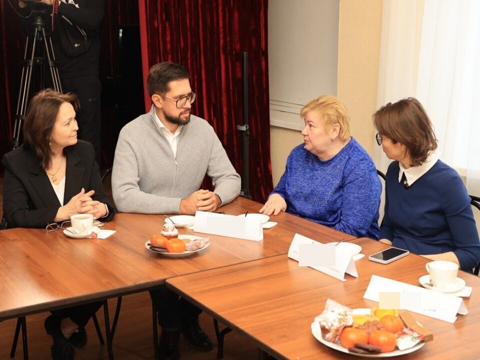 Участники СВО и их семьи могут обратиться к социальному координатор фонда «Защитники Отечества» в Дзержинском