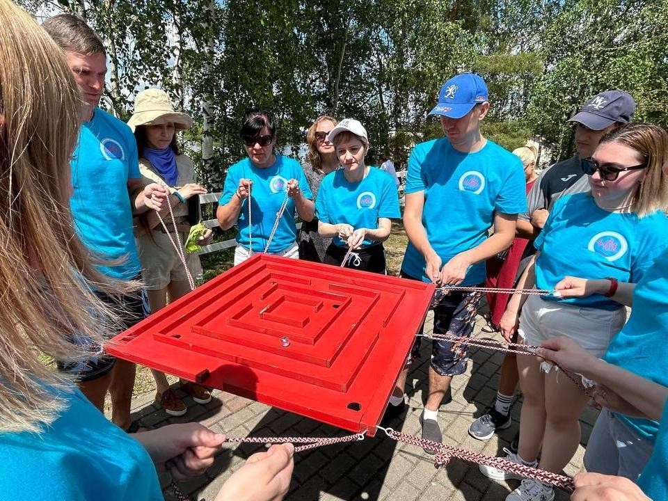 Врачи и медсестры Мытищ выяснили, кто из них сильнее и быстрее на соревнованиях