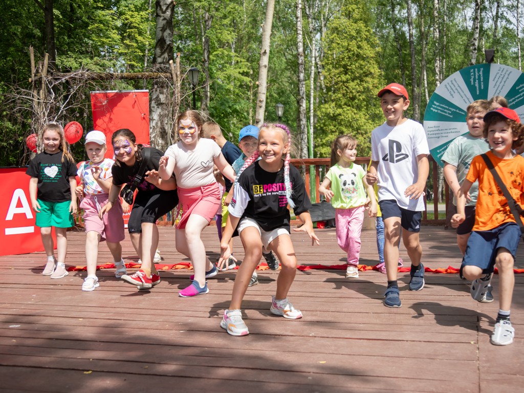 Буккроссинг, мозаичные скамейки и активный отдых ждут посетителей каширского городского парка