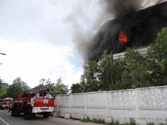 Два человека погибли при пожаре во Фрязине